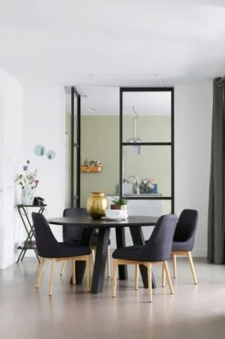 Möbler WOOOD Matbord Rhonda Ø150