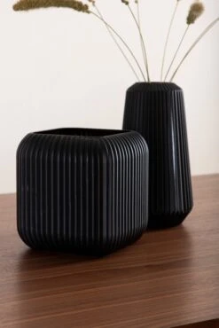 Möbler Venture Home Matbord Uno -Homeroom affär hom 1673840 02 De 02