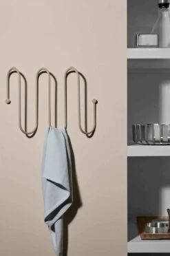 Framsida 39 Möbler Blomus Väggkrok Klädhängare Curl 49 Cm