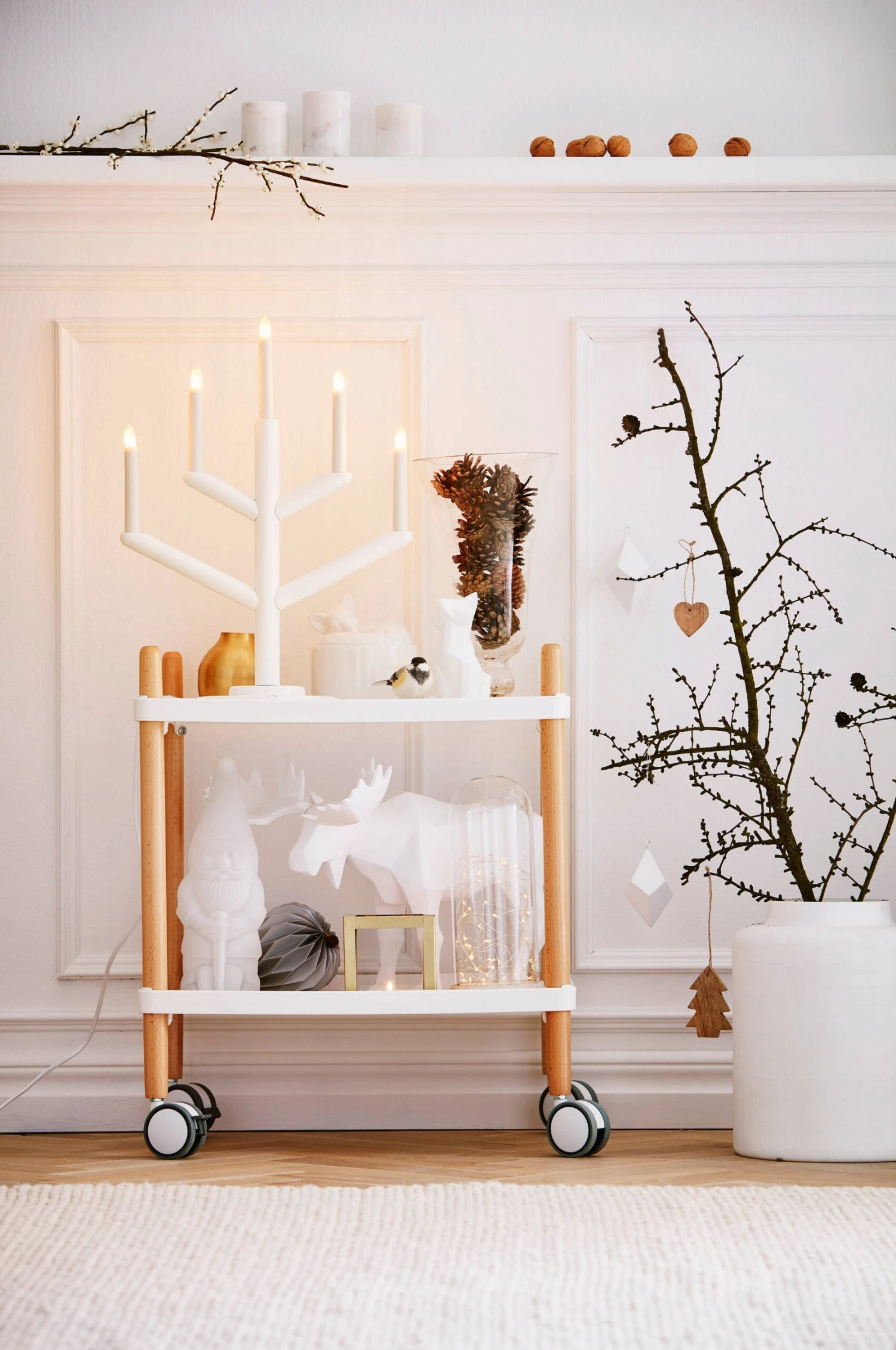 Möbler Jotex ÅSA Serveringsvagn 4 Möbler Jotex ÅSA Serveringsvagn - Bild 2