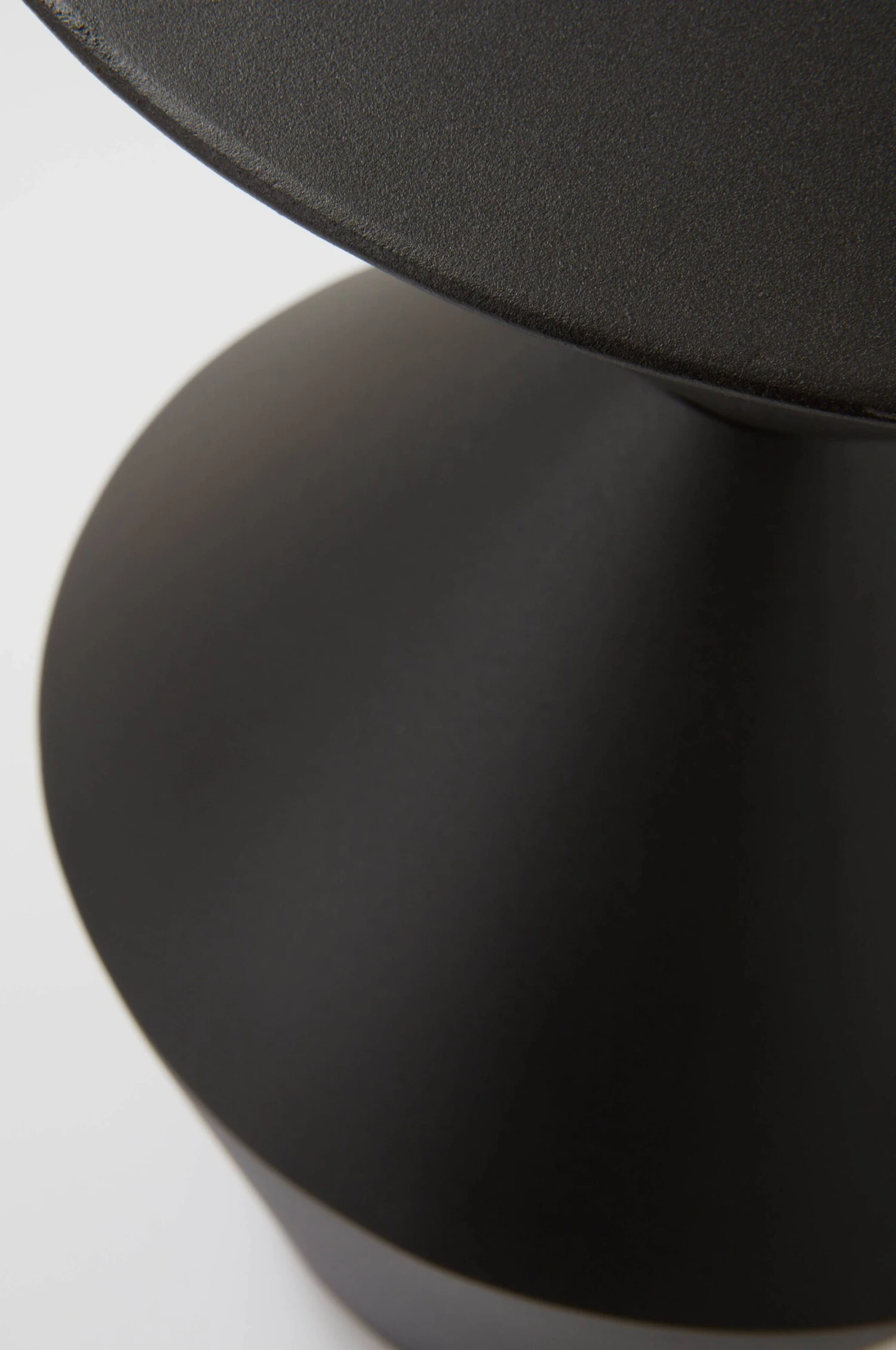 Möbler Jotex ANNECY Sidobord ø 36,5 Cm 4 Möbler Jotex ANNECY Sidobord ø 36,5 Cm - Bild 2