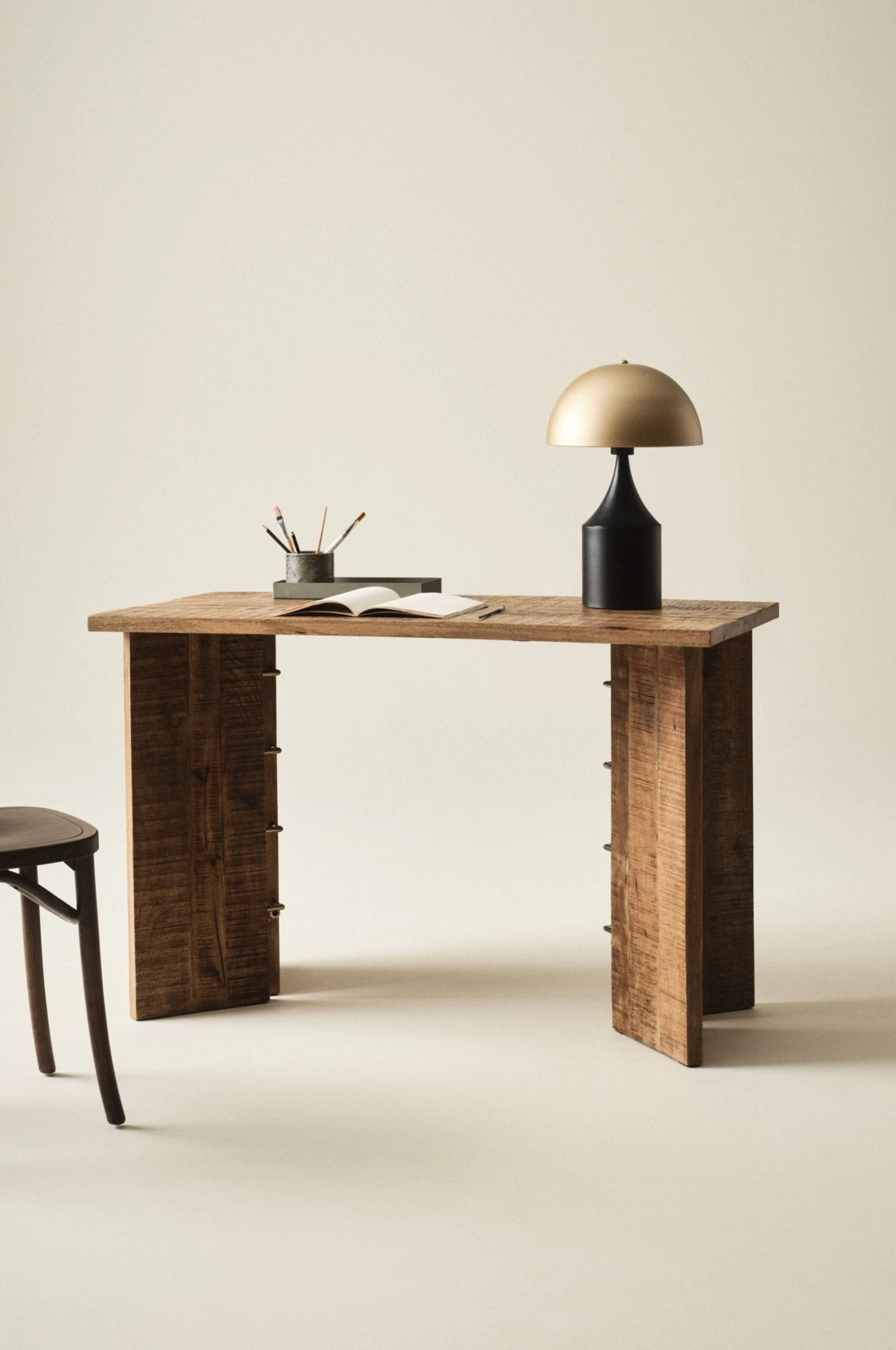 Möbler Jotex ACHI Skrivbord 55x120 Cm 3 Möbler Jotex ACHI Skrivbord 55x120 Cm